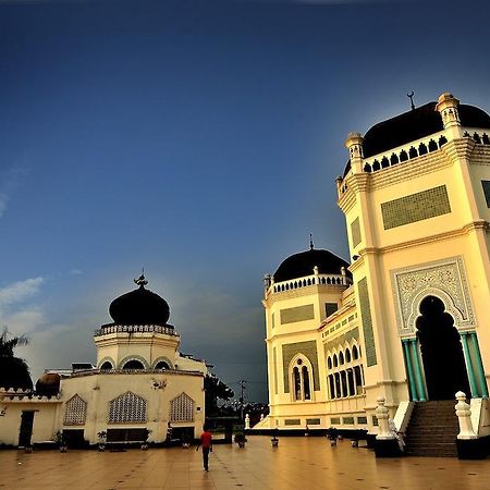 Hotel Madani Medan - Syariah Hotel Eksteriør bilde