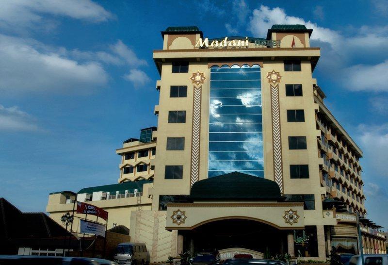 Hotel Madani Medan - Syariah Hotel Eksteriør bilde
